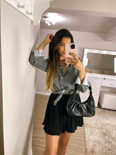 Camisa Listrada Preto e Branco - loja online