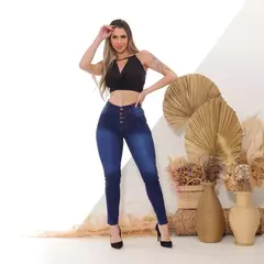 Calça Jeans skinny na internet