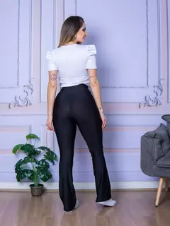 Calça Legging Bailarina Boca de Sino - loja online