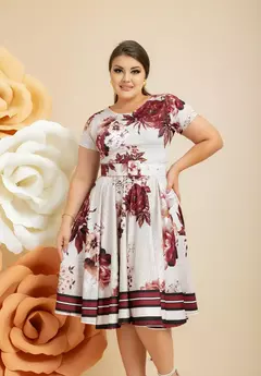 Vestido Midi Nude Com Bordo Florido - Acompanha Cinto - Veste Pronto