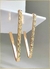 Brinco Argola Aberta com Detalhes Trabalhados