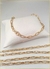 Pulseira Elo Cadeado — Elegância Leve para Todos os Braços