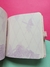 Imagem do caderno capa almofada fecho magnético, folhas decoradas