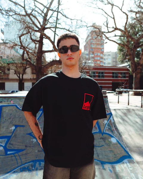 Remerera oversize -Cigarrtte-