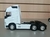 MINIATURA VOLVO FH TRUCADO 1/32 - Invicttus Distribuidora