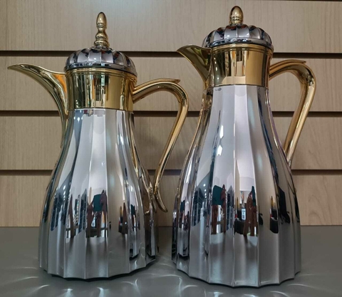 CONJUNTO DE GARRAFA TÉRMICA ÁRABE