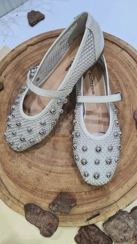 SAPATILHA COURO VERNIZ SHOW/TELA OFF WHITE 22/OFF WHITE 34