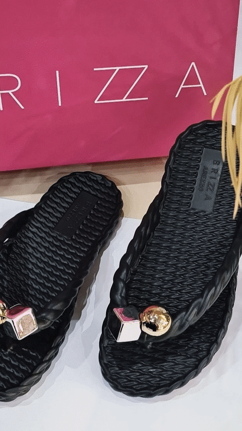 CHINELO RASTEIRO COM DETALHE METAL BRIZZA AREZZO - comprar online