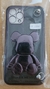 Funda iPhone 11 Pro Osito con cadena negra
