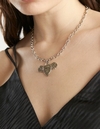 Collar Wings