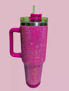 VASO QUENCHER ESTILO STANLEY CON STRASS Y PARLANTE! - comprar online