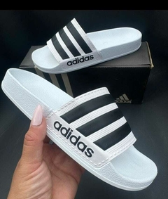 2X1 OJOTAS ADIDAS ADILETTE