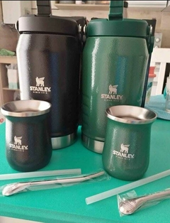 TERMO STANLEY TERERE 1900ML CON MATE Y BOMBILLA DE REGALO en internet