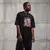 Camiseta Oversized Premium Branca e Preta Coleção César Tá em Casa Estampa Macaco Groove - comprar online