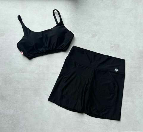 conjunto shorts Laura preto