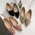 Imagen de Zapatos planos de punta estrecha