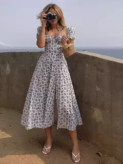 Vestido Floral Alice - Manga Puff e Estilo Praia - comprar online