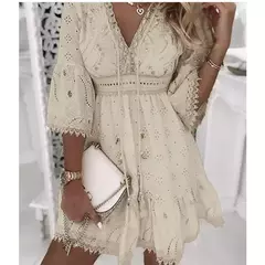 Vestido Branco em Renda