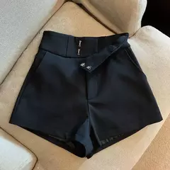 Short Casual Bianca - Lantejoulado com Cintura Média