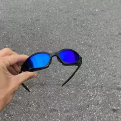 PENNY CARBON LENTES AZUL ESCURO + SIDE BLINDER PRETO - comprar online