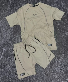 ¡OFERTA! 2X1 REMERA NIKE PREMIUM + SHORT NIKE PREMIUM ™ - comprar online