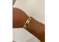 Pulseira Bracelete Vazada Em Ouro Amarelo 18k750 Largura8mm na internet