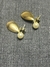 Brinco pérola gota dourado
