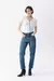 Remera Essential escote V - comprar online