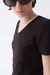 Remera Essential escote V