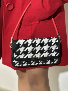 Carteras bordadas - comprar en línea