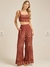 Calça pantalona refúgio na internet