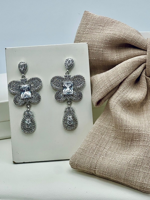 BRINCO CRISTAL MICRO ZIRCÔNIA RÓDIO