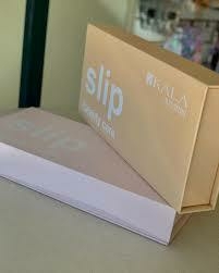 CAJA CON ANTIFAZ BEIGE + PERFUME - comprar online