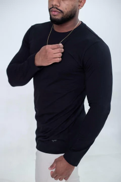Camisa manga longa básica - Preto na internet