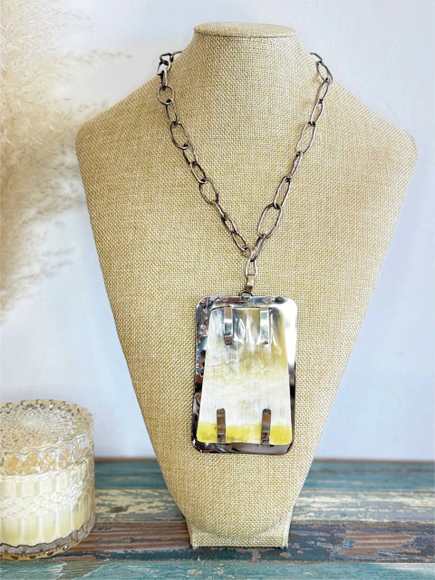 Collar Bijou Alce Amarillo miel