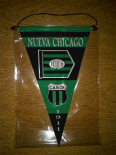 Banderín Triangular Nueva Chicago 46 Modelos en internet
