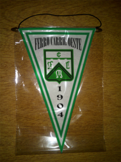 Banderín Triangular Ferro Carril Oeste 32 Modelos en internet