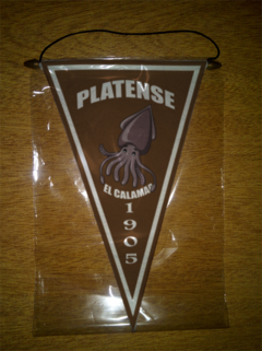 Banderín Triangular Platense 25 Modelos - LM MERCHANDISING