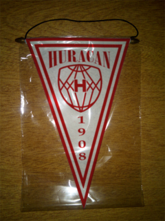 Imagen de Banderin Triangular Huracan 32 Modelos