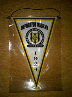 Banderín Triangular Deportivo Madryn 18 Modelos - comprar online