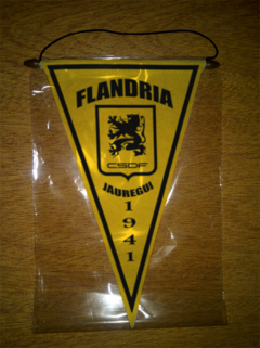 Imagen de Banderín Triangular Flandria 24 Modelos