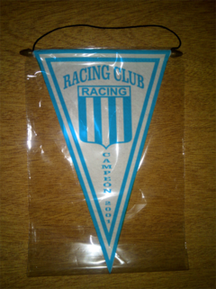Imagen de Banderín Triangular Racing Club 31 Modelos