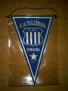Banderín Triangular Talleres De Córdoba 36 Modelos en internet