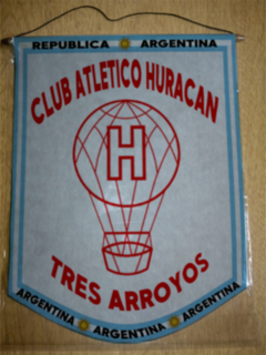 Banderín Mediano Huracan De Tres Arroyos - comprar online