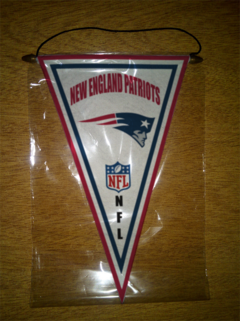 Banderin Triangular NFL New England Patriots - comprar online