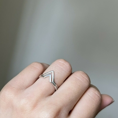 Anel V Duplo Em Prata 925