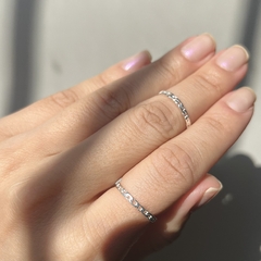 Anel Cartier Minimalista em Prata 925 na internet