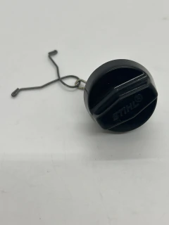 TAPA DE COMBUSTIBLE ORIGINAL P/ FS 410 // 1110-350-0501