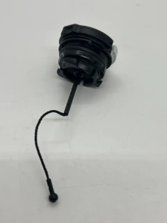 TAPA DE COMBUSTIBLE ORIGINAL P/ MS 250/210 - BR 600 - BT 45 // 0000-350-0533 - comprar online