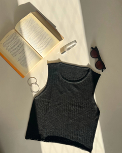 Musculosa Trini en internet